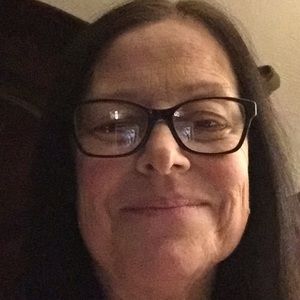 Meet your Posher, Debra